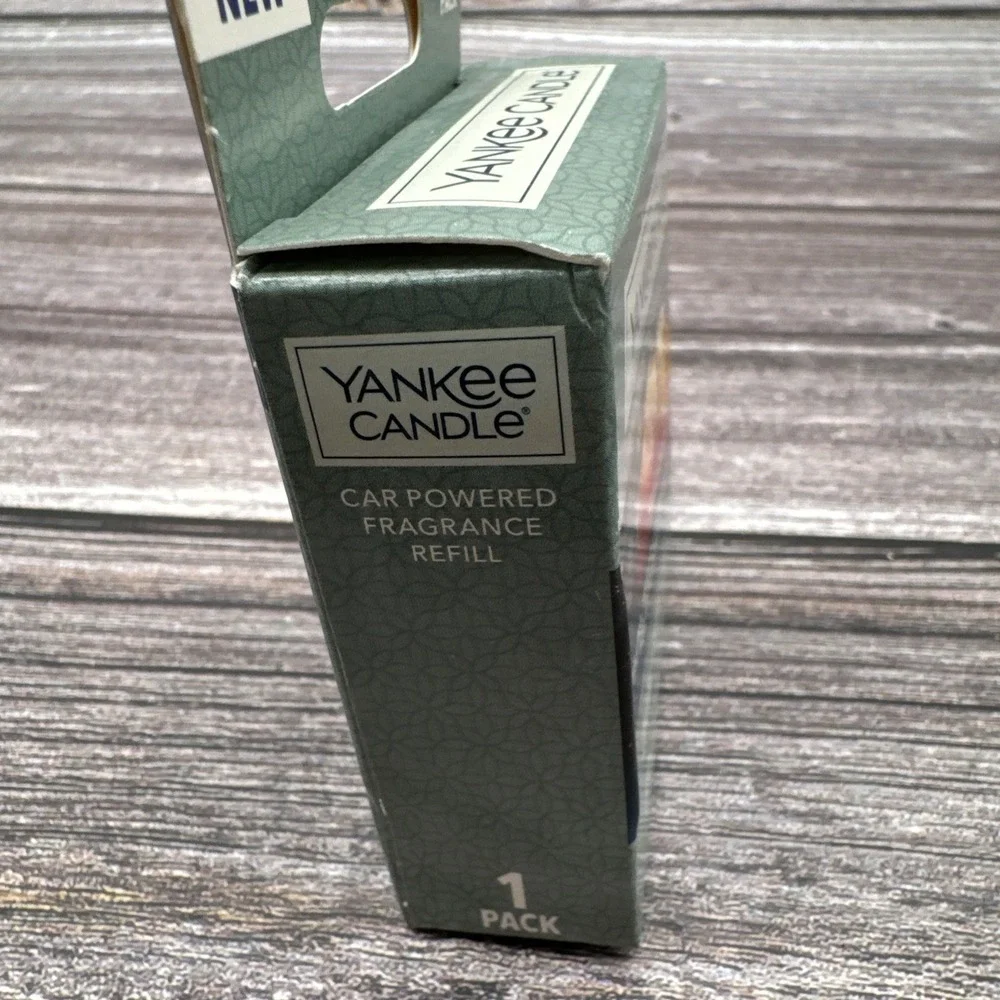 NEW YANKEE CANDLE CAR POWERED FRAGRANCE REFILL APPLE PUMPKIN SCENT